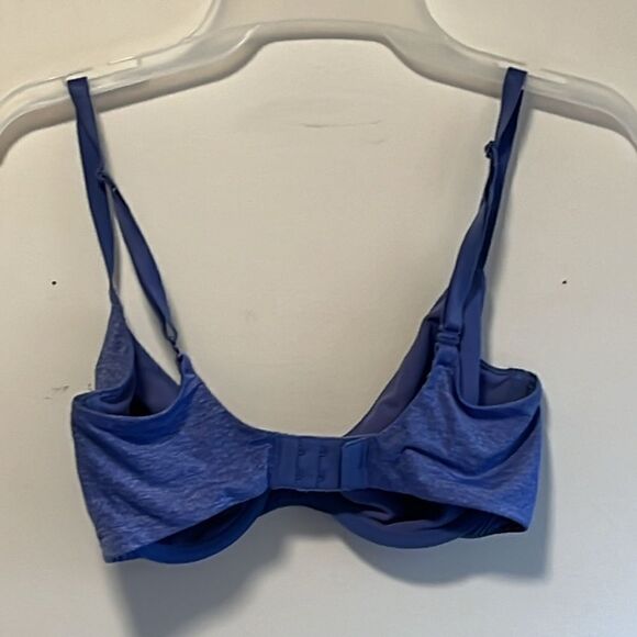 EUC PRETTY PURPLE VICTORIA’S SECRET UNDERWIRE UNLINED SEMI DEMI BRA 32DD - Picture 3 of 5